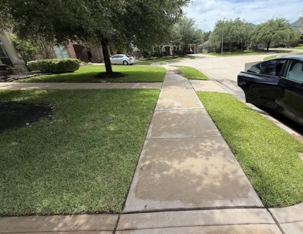 After sidewalk cleaning by Luke’s Pressure Washing